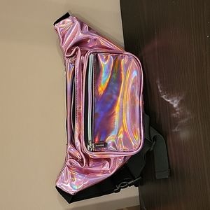 Sojourner metallic pink fanny pack